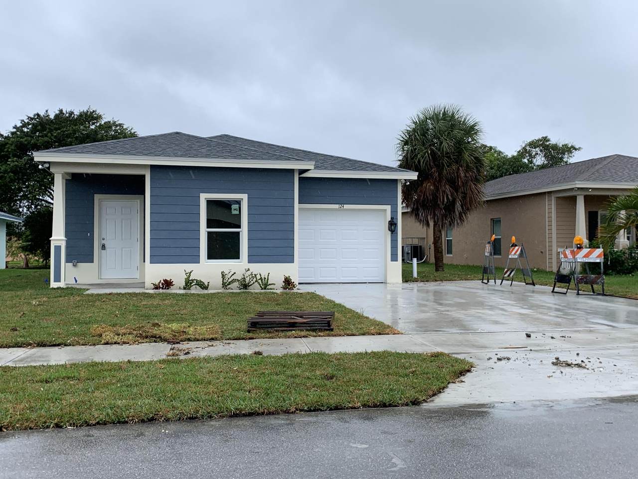 124 11th Avenue - Photo 1