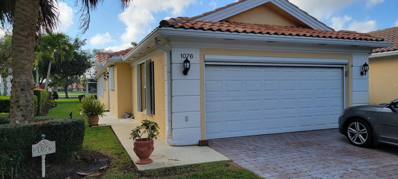 1076 Tamarrow Place - Photo 1