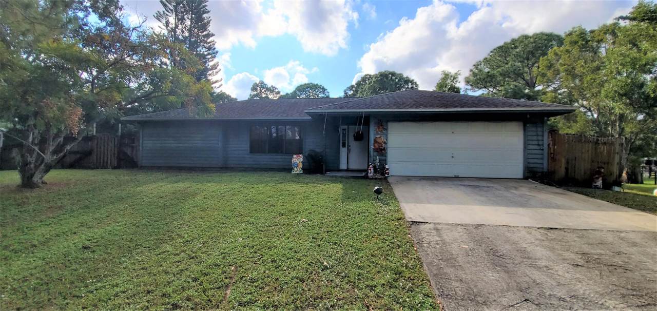 10236 151st Ln N - Photo 1