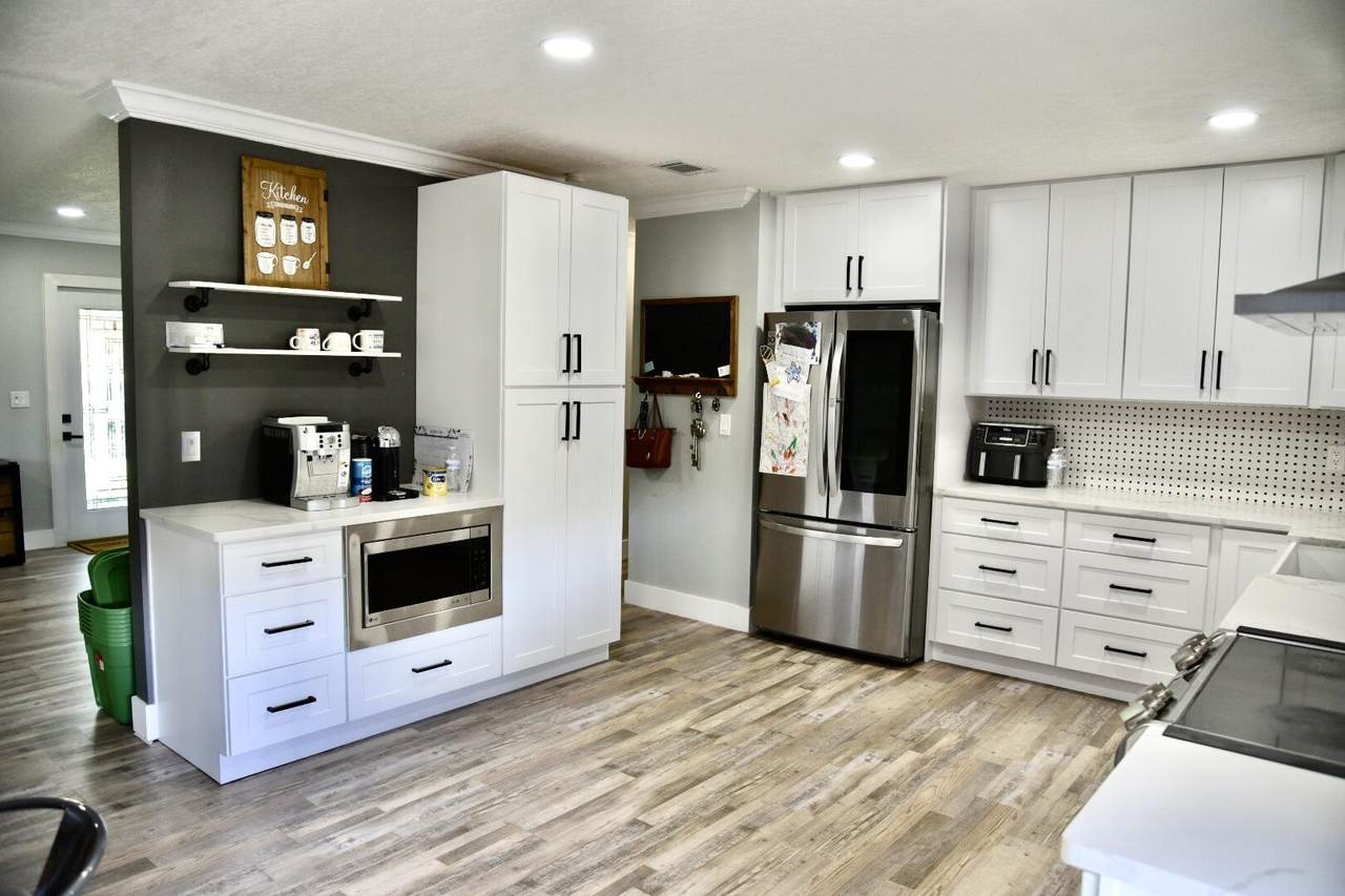 2037 Hideaway Circle - Photo 1