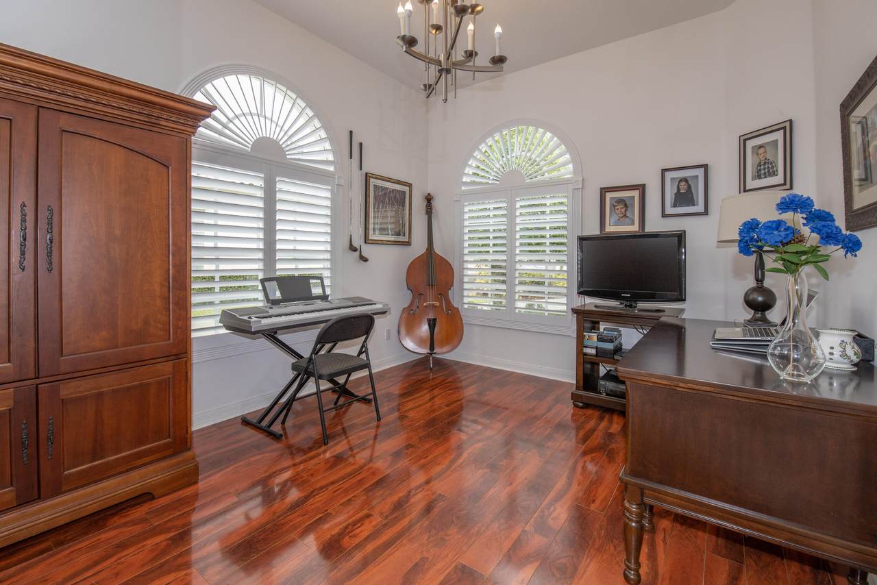 8206 Laborie Lane - Photo 1