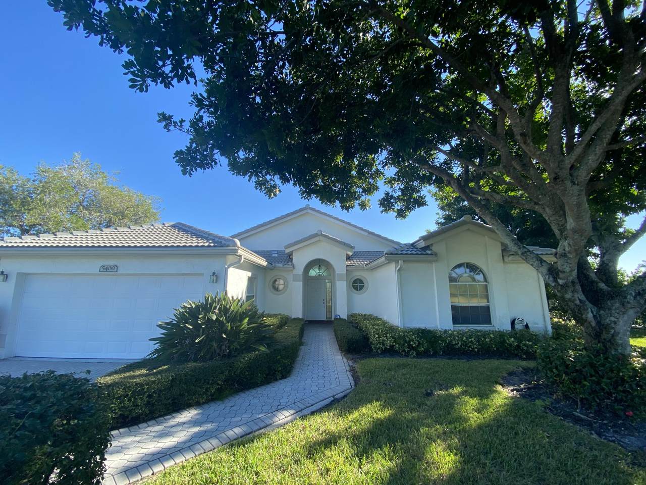5400 White Sands Cove - Photo 1