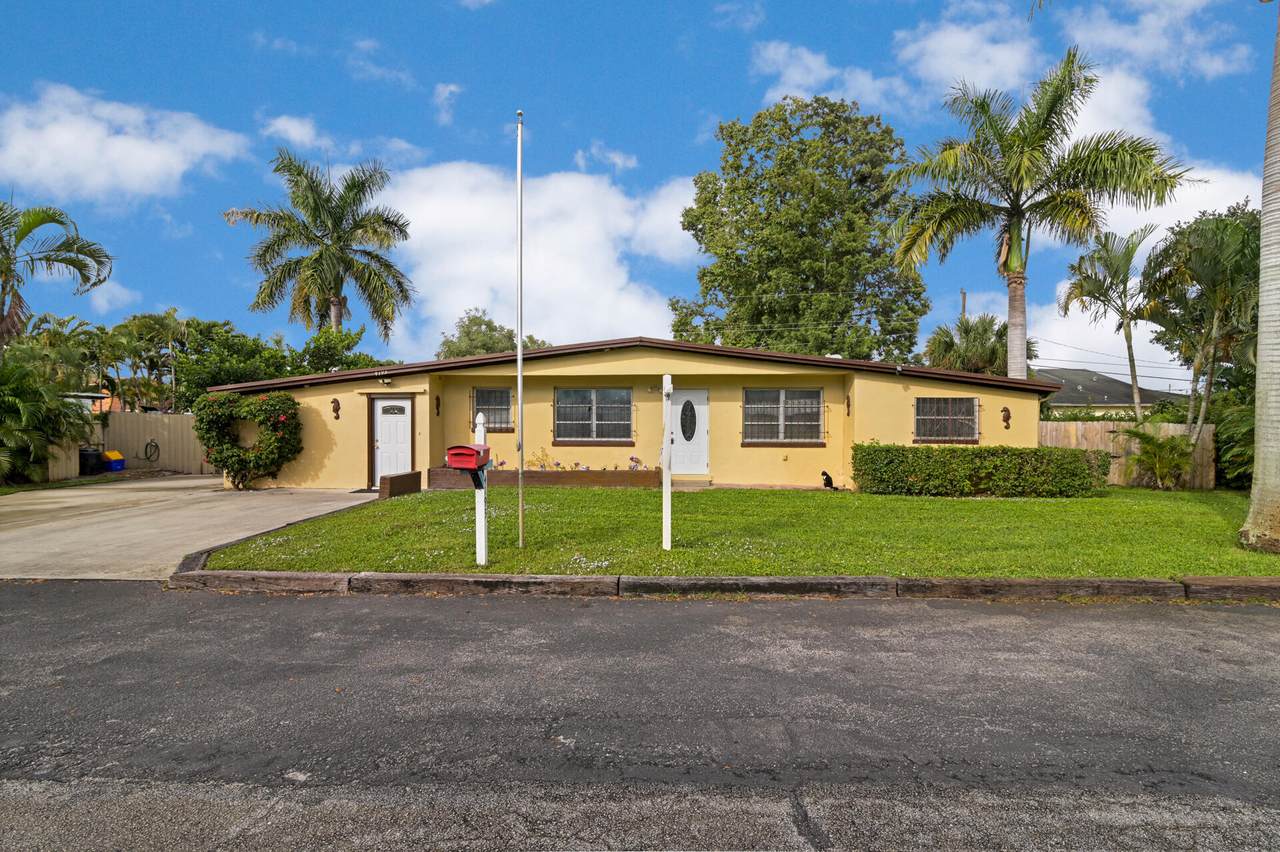 4193 Christine Lane - Photo 1