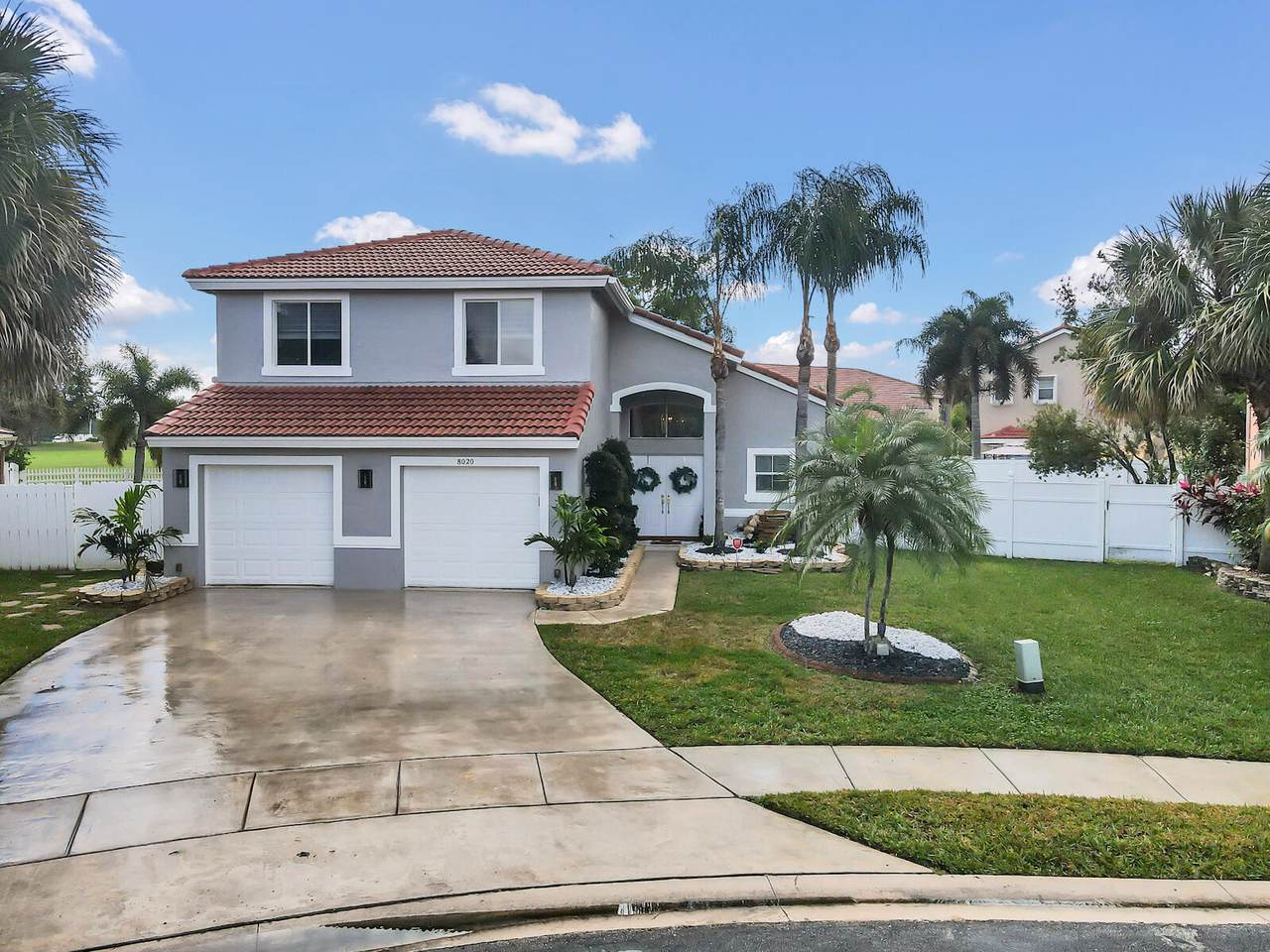 8020 Pelican Harbour Drive - Photo 1