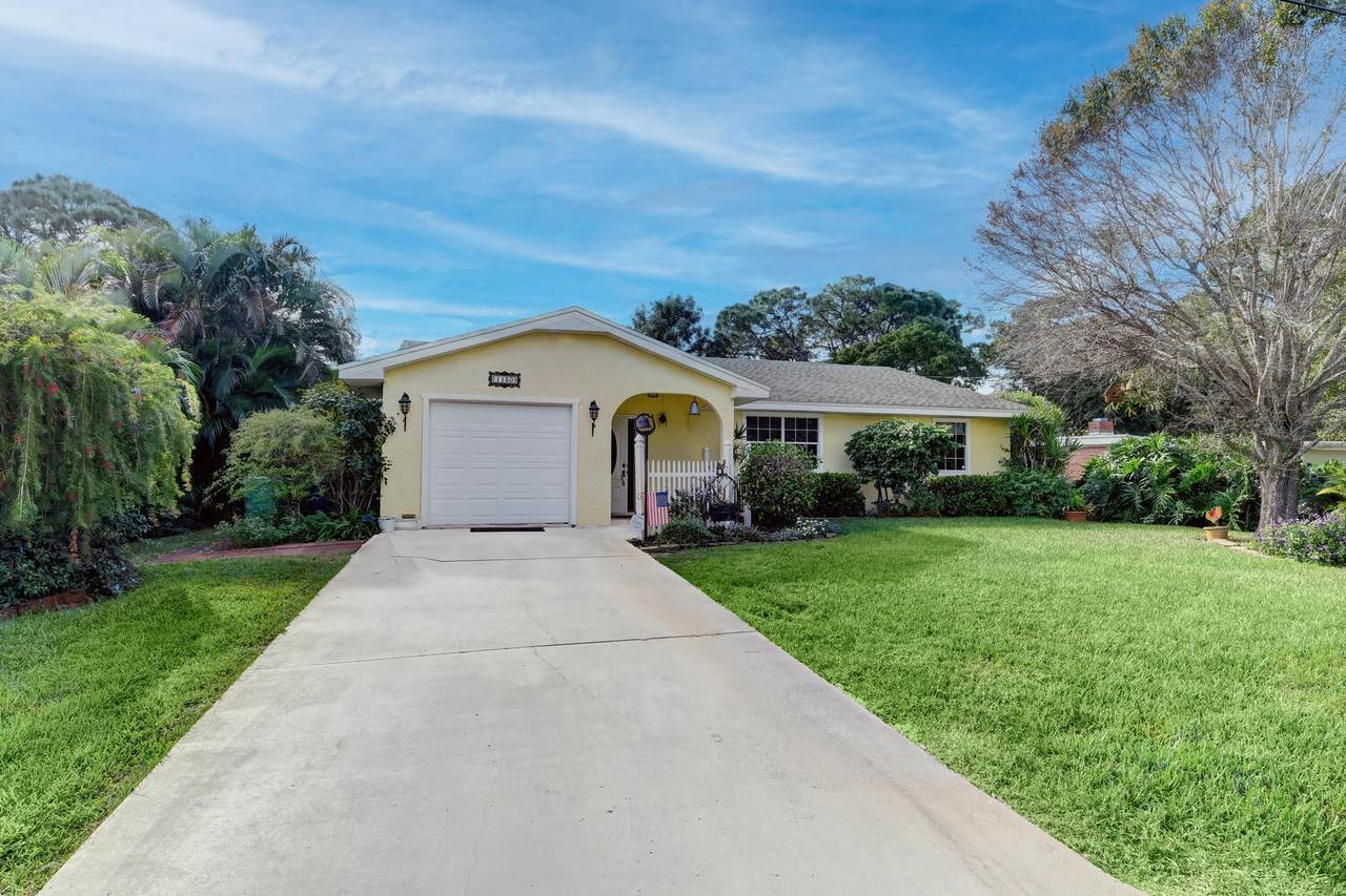 1130 Proctor Lane - Photo 1