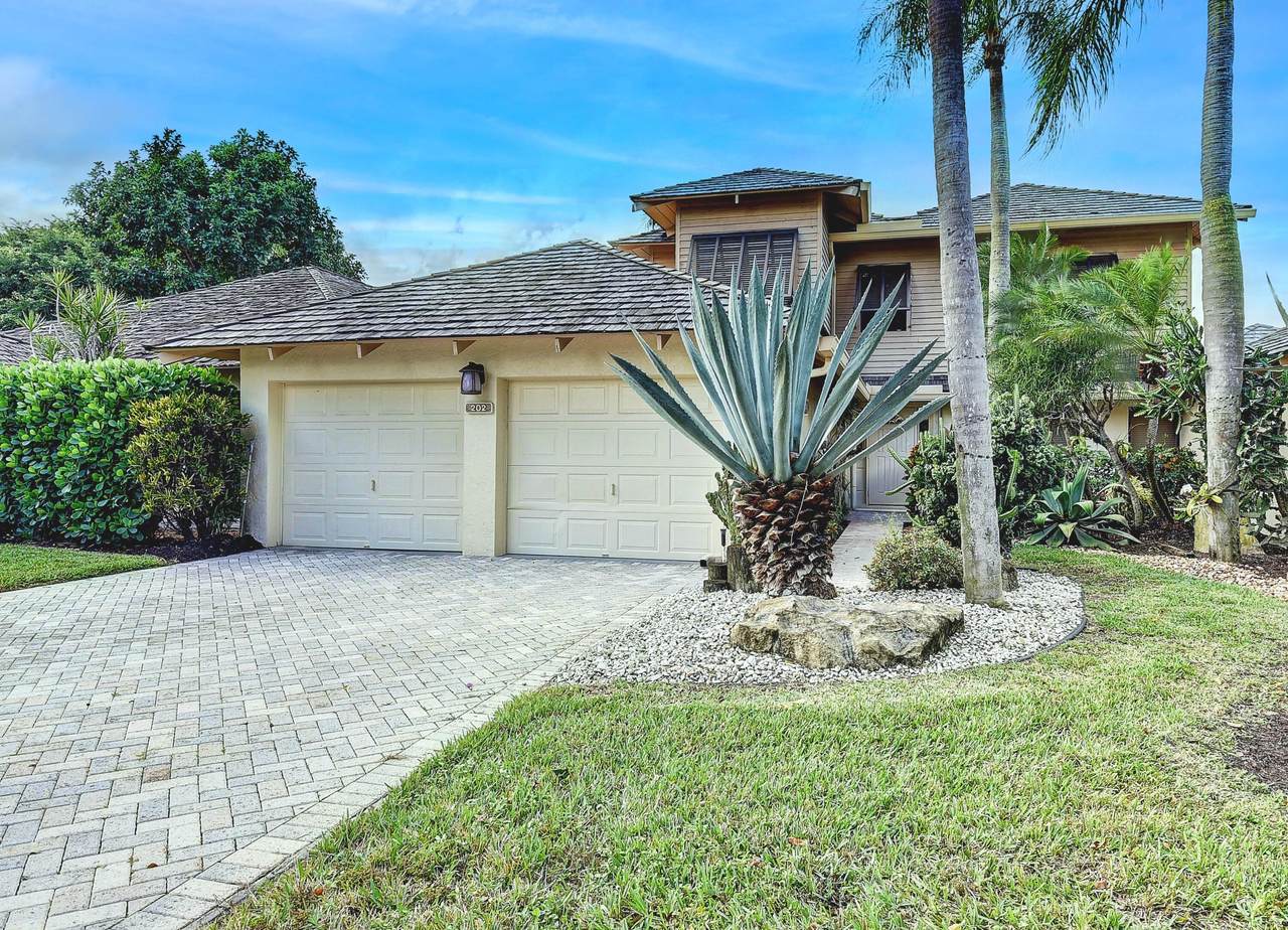 19465 Waters Reach Lane - Photo 1