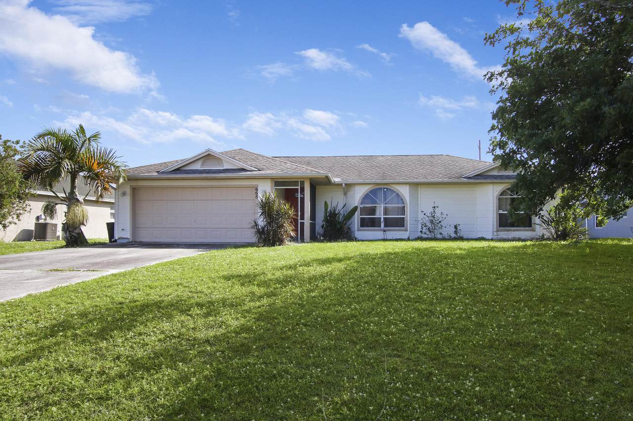 668 Sandbar Terrace - Photo 1