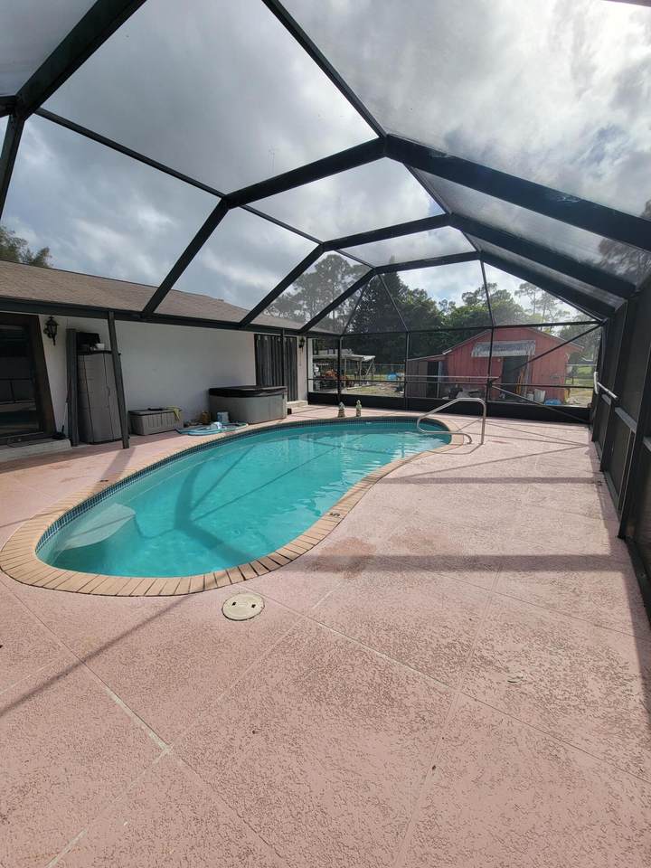 13878 52nd Court - Photo 1