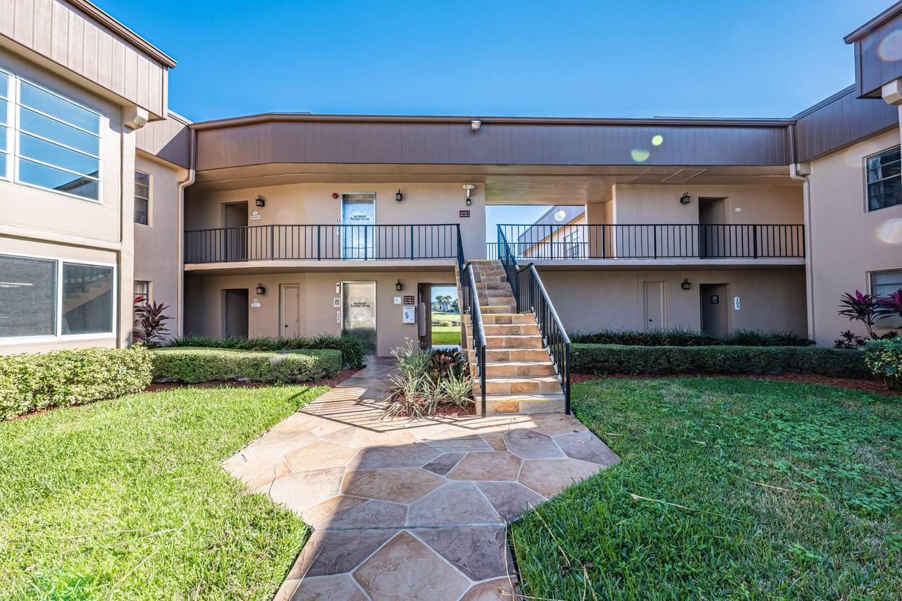 130 Piedmont C - Photo 1