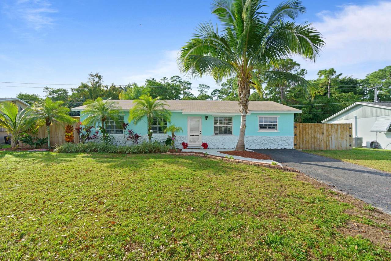 1012 Mohican Boulevard - Photo 1