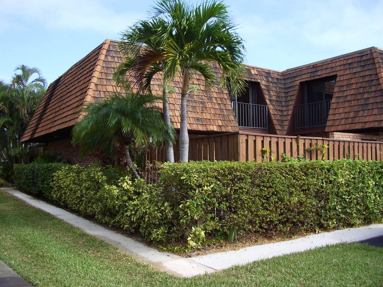 1420 Ocean Way - Photo 1