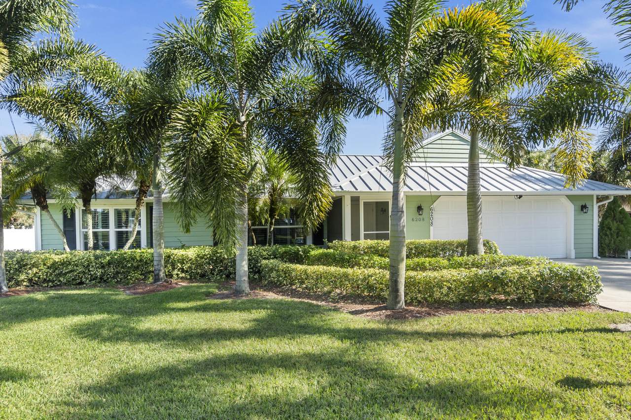 6208 Drawdy Parkway - Photo 1