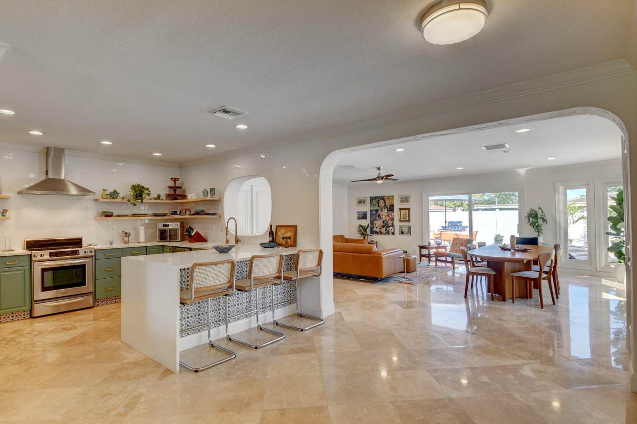 251 2nd Circle - Photo 1