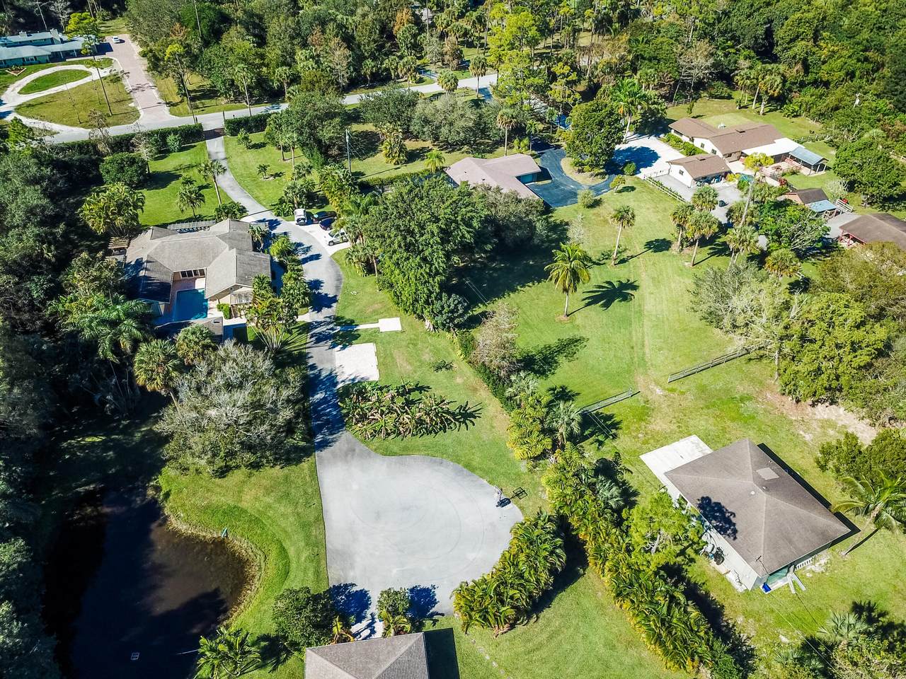 642 Rambling Drive - Photo 1
