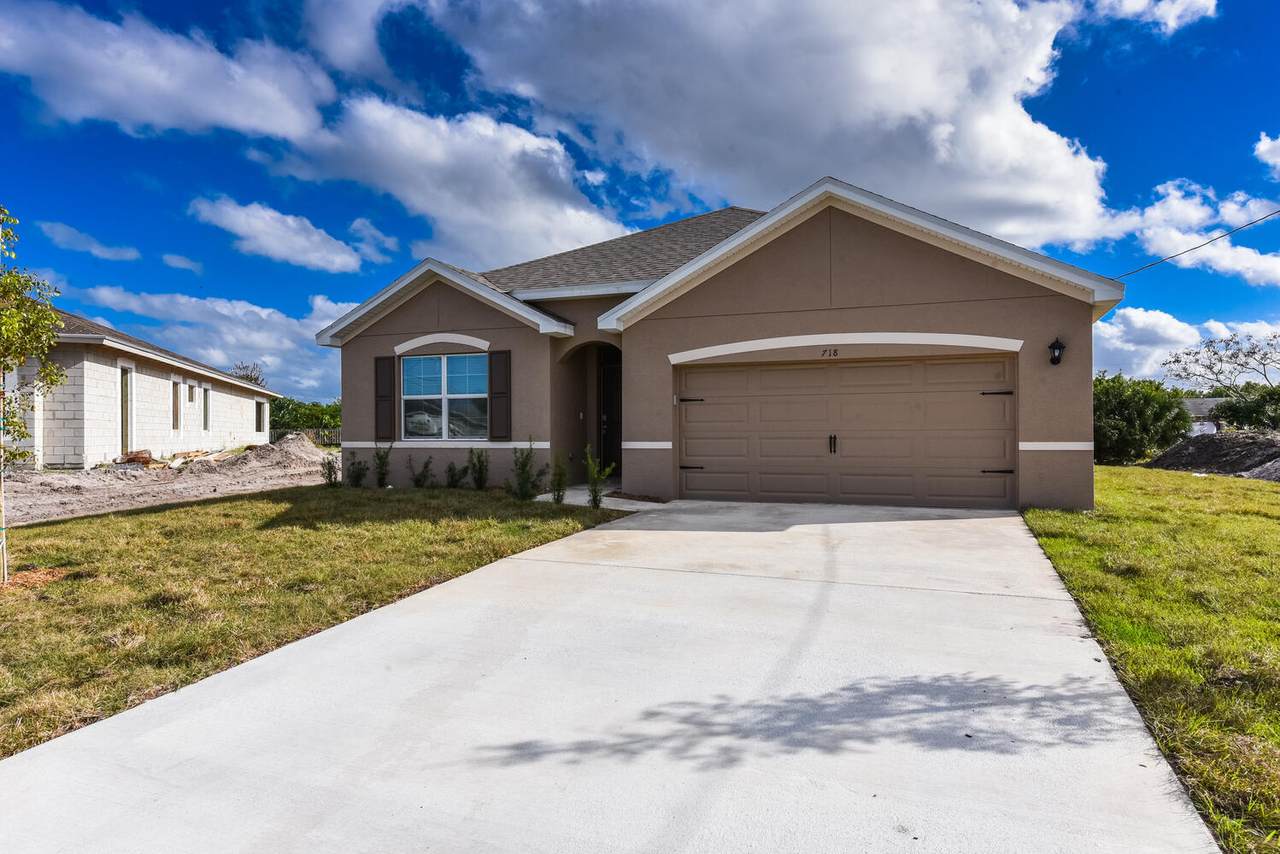 718 Crean Terrace - Photo 1