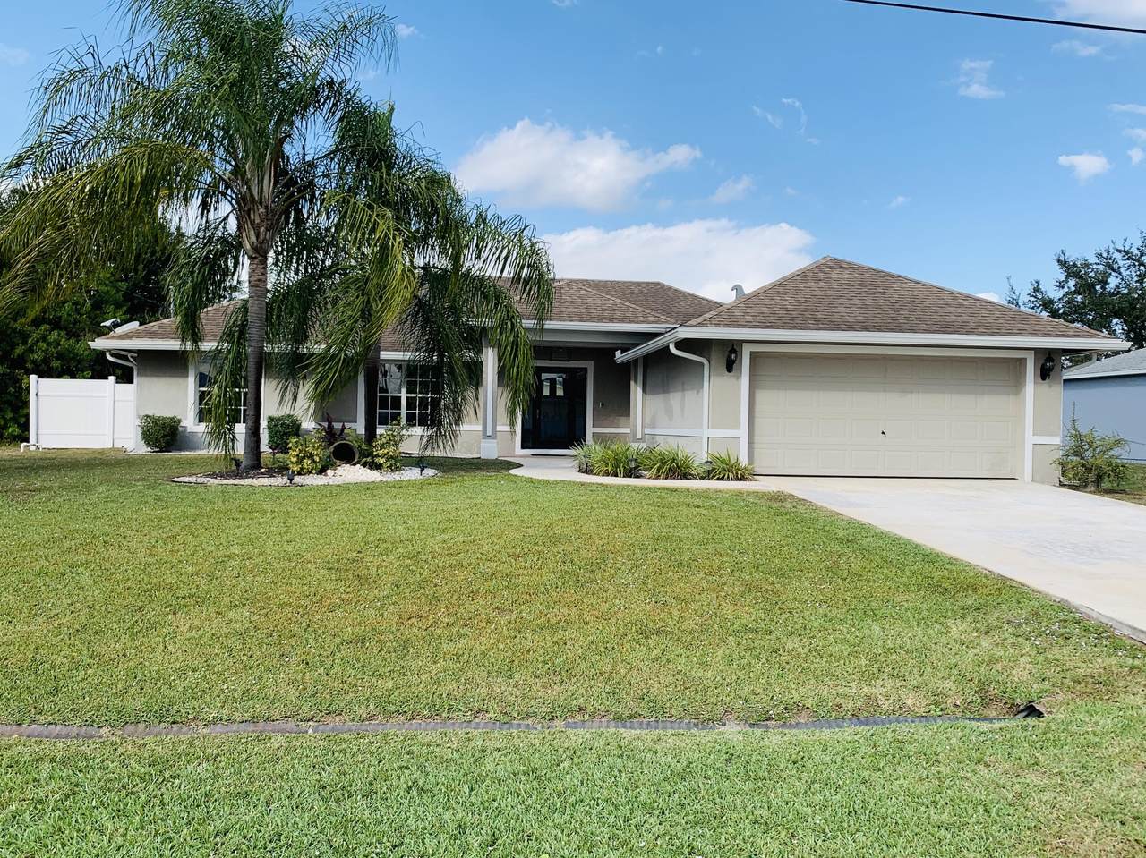 541 Feldman Avenue - Photo 1
