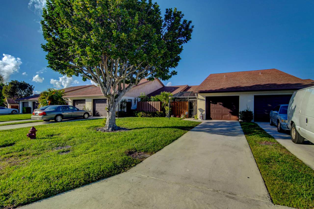 3773 Silver Lace Lane - Photo 1