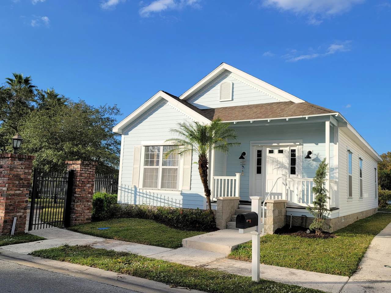 3310 Park Drive - Photo 1