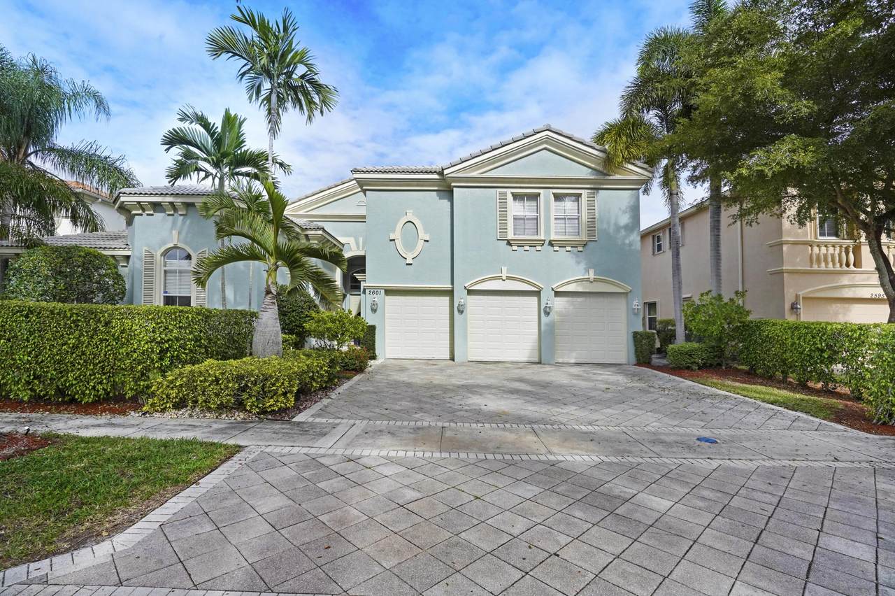 2601 Treanor Terrace - Photo 1