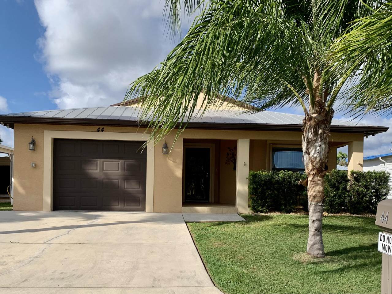 44 Grande Vista Way - Photo 1