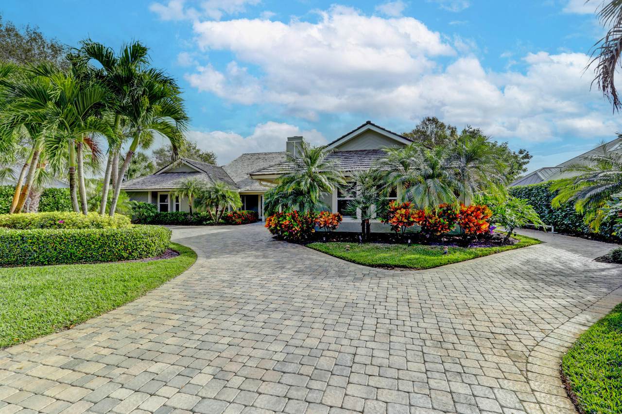 6205 Ironwood Circle - Photo 1