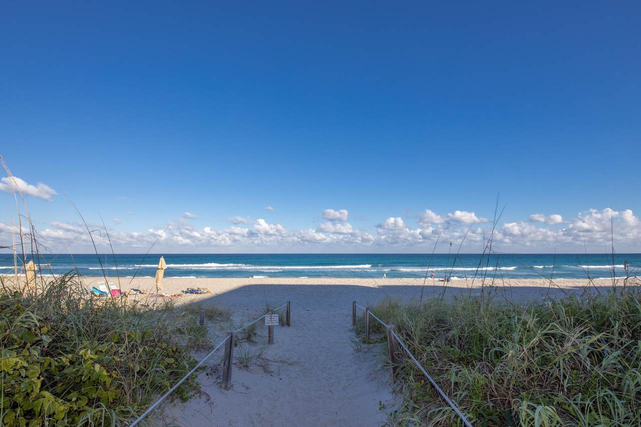 2565 Ocean Boulevard - Photo 1