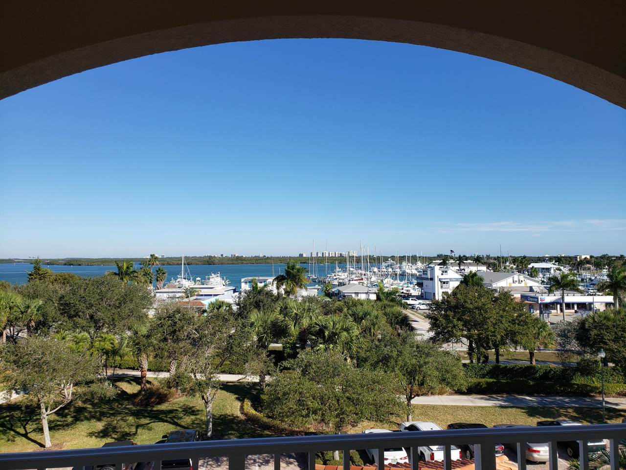 2 Harbour Isle Drive - Photo 1