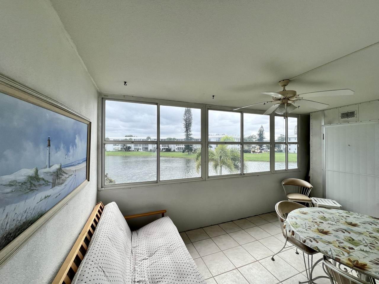 232 Wellington G - Photo 1