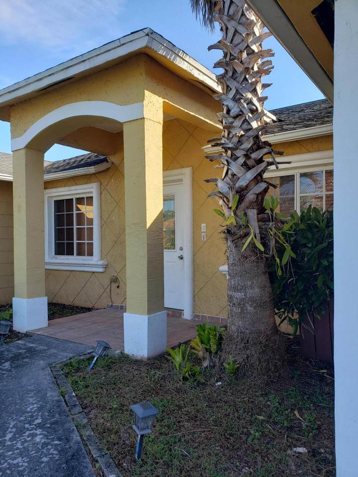 435 Byron Street - Photo 1