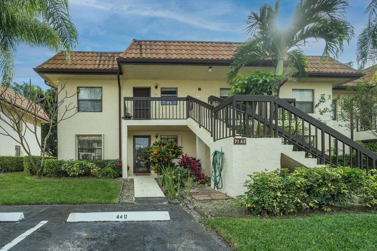 7142 Golf Colony Court - Photo 1