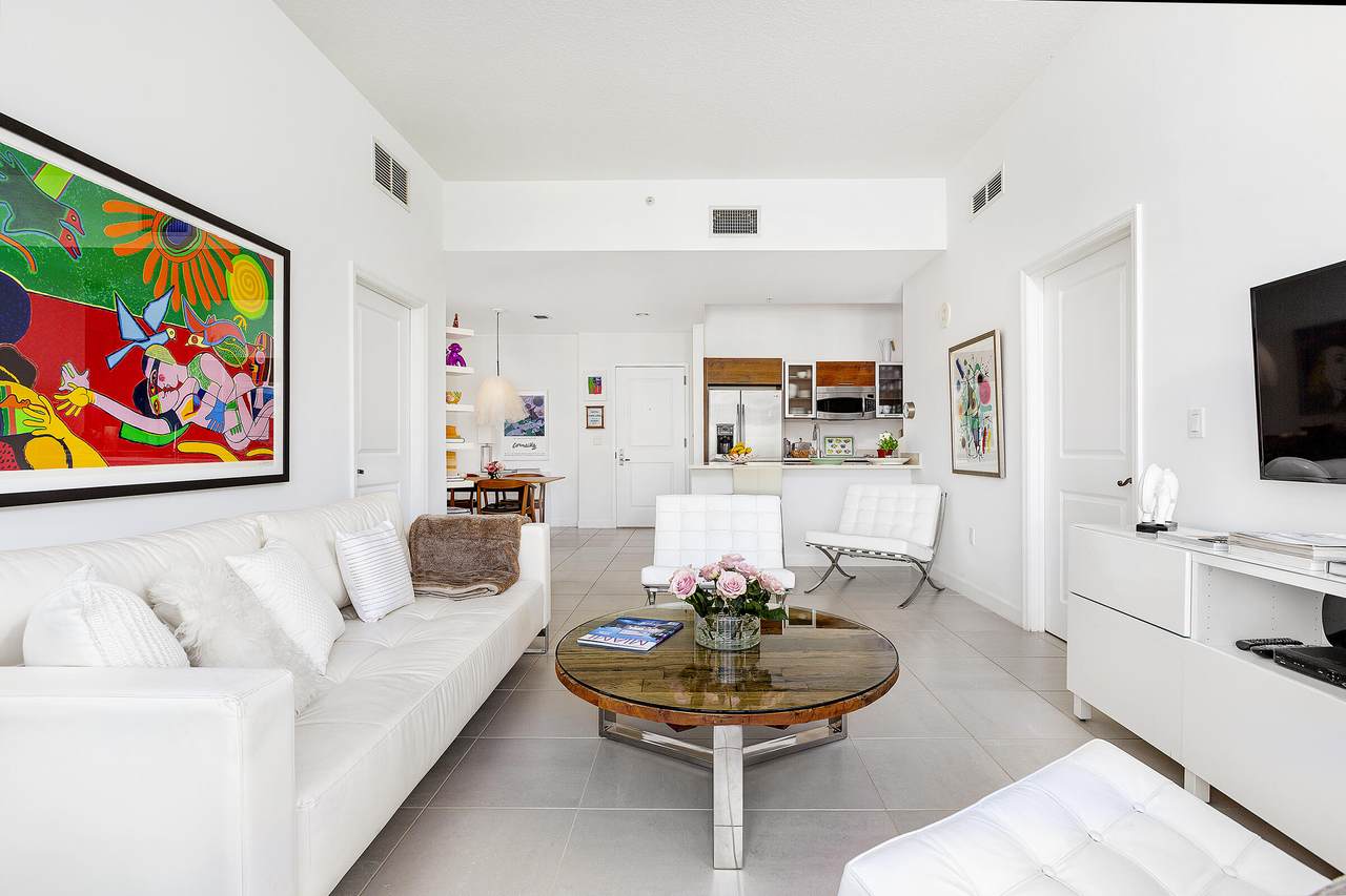 480 Hibiscus Street - Photo 1