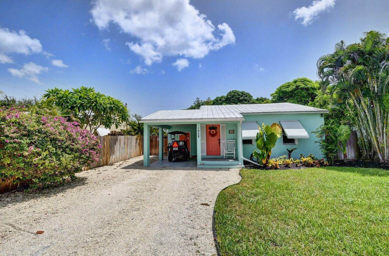 905 2nd Avenue - Photo 1
