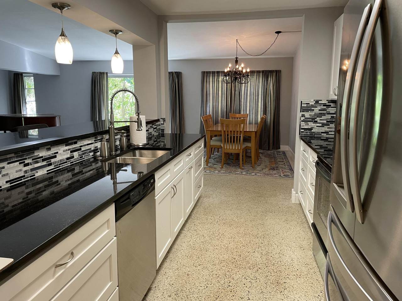 802 Atlantic Drive - Photo 1