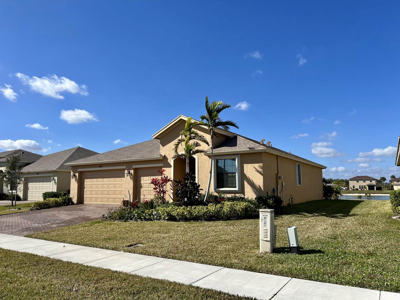1105 Verona Drive - Photo 1