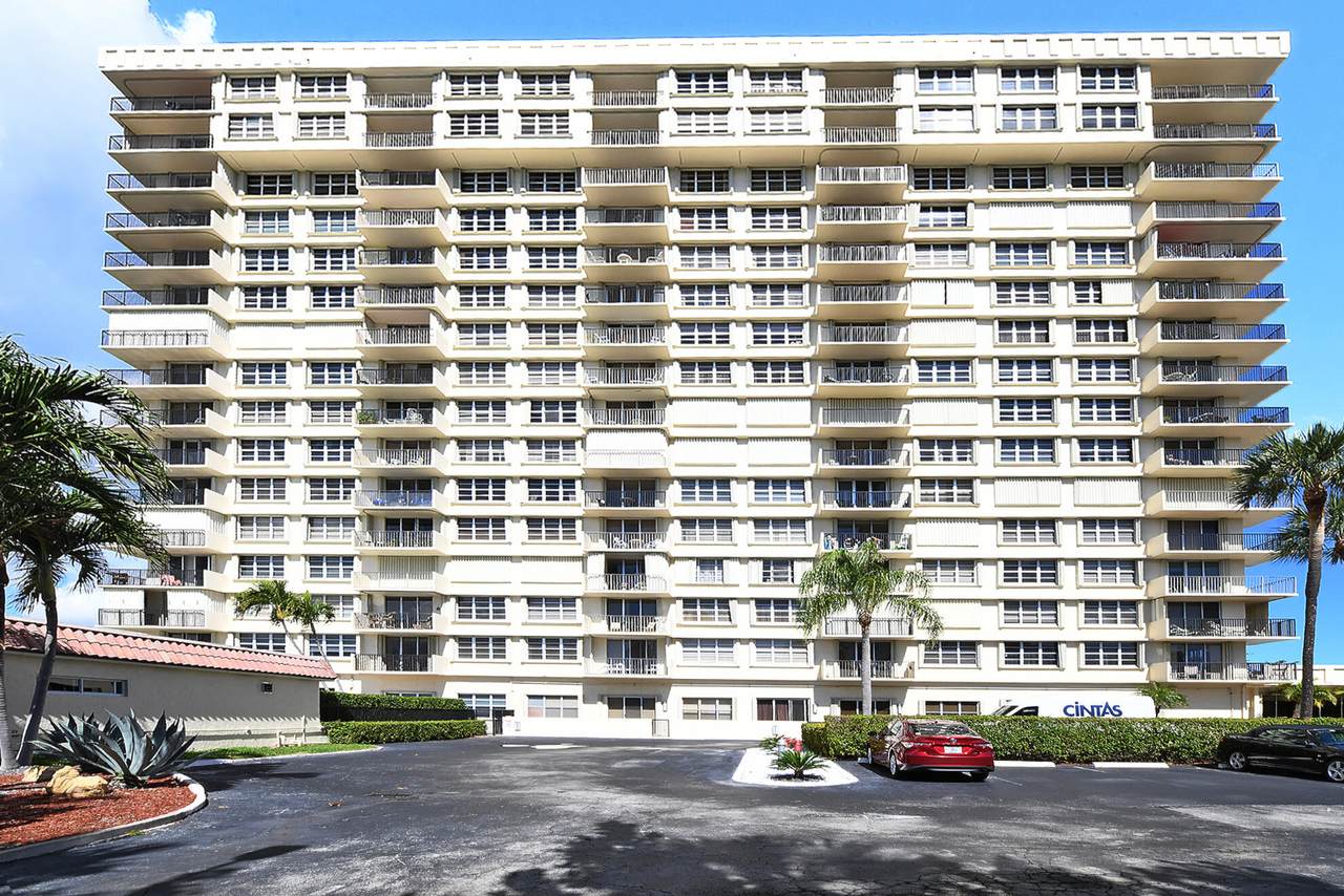 2121 Ocean Boulevard - Photo 1