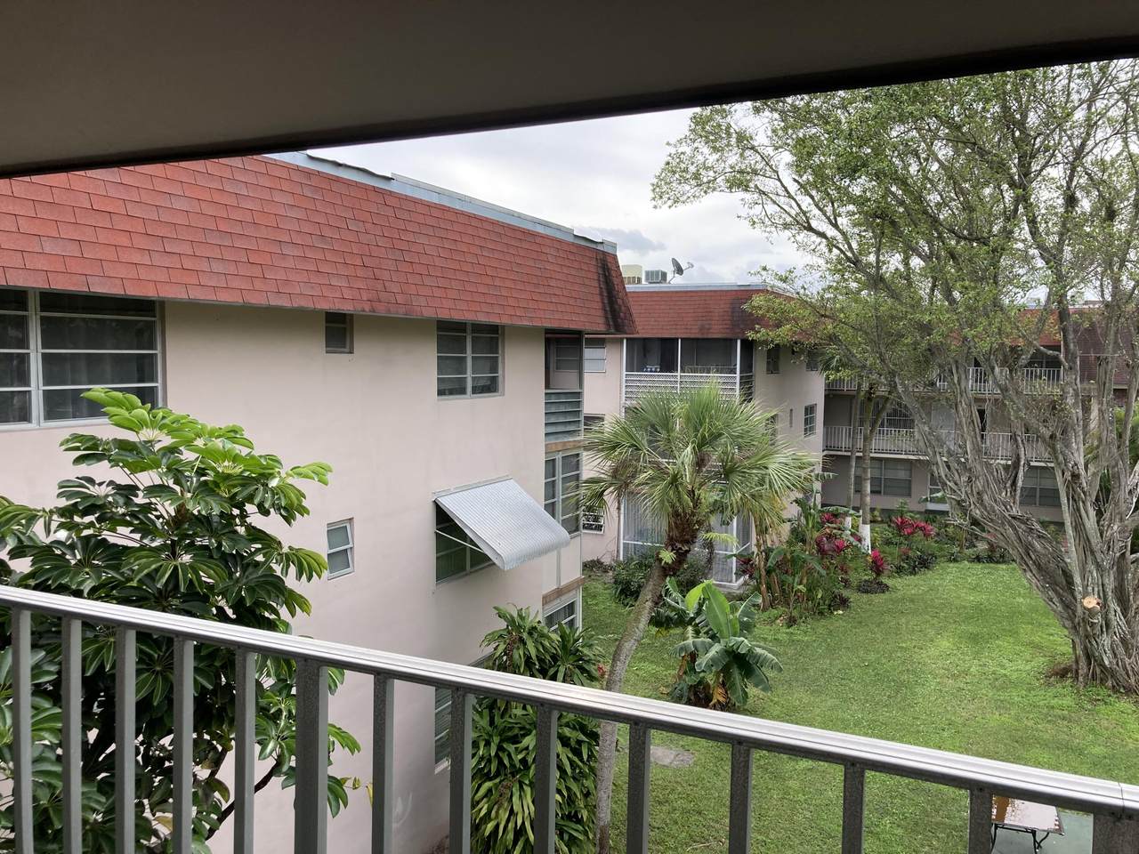 3061 47th Terrace - Photo 1