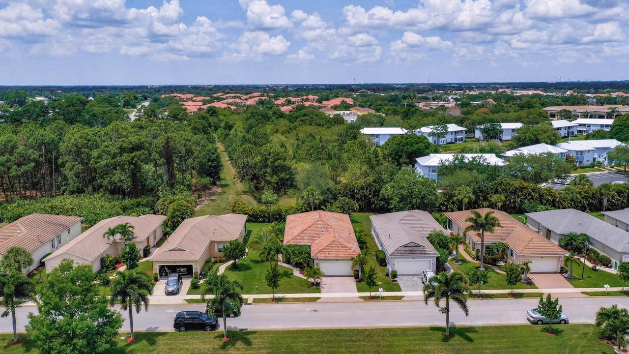 232 Coconut Key Way - Photo 1