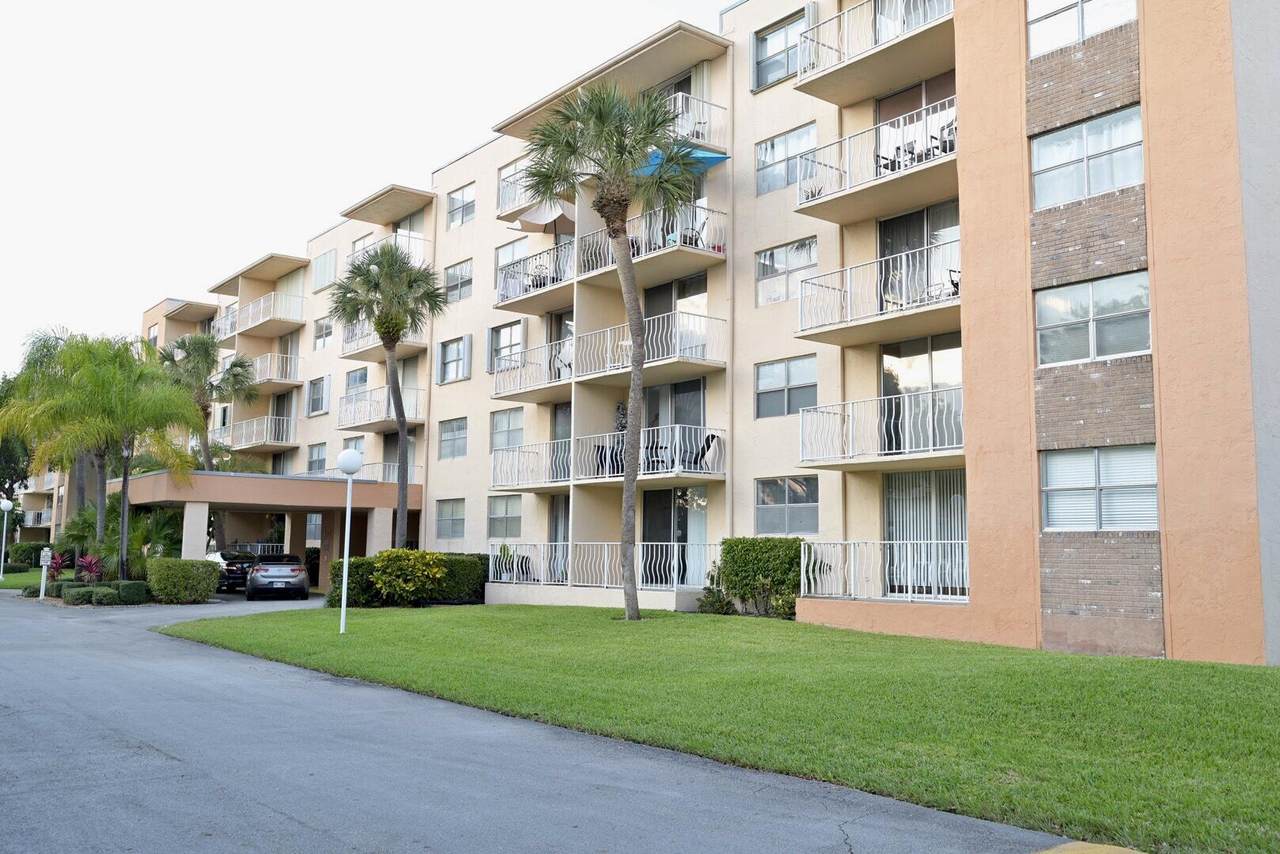 480 Executive Center Drive - Photo 1