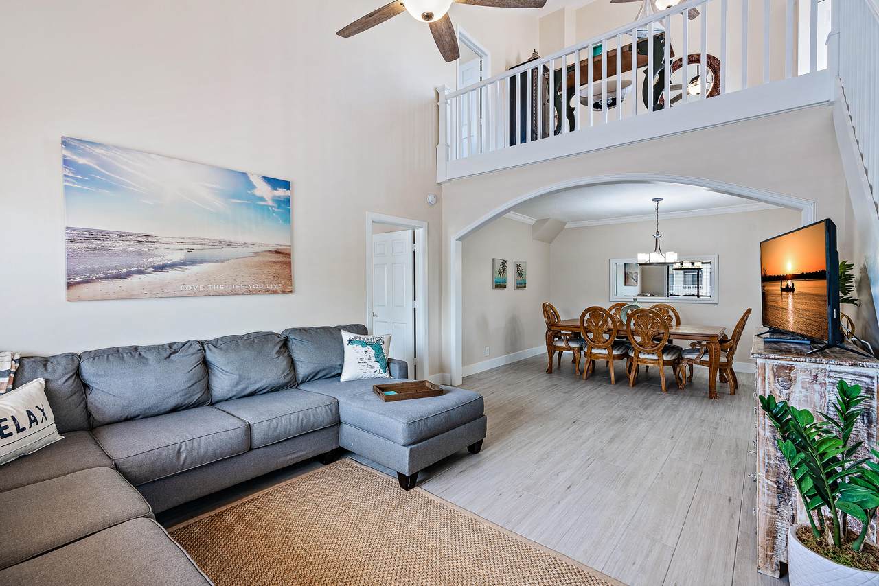 680 Bella Vista Court - Photo 1