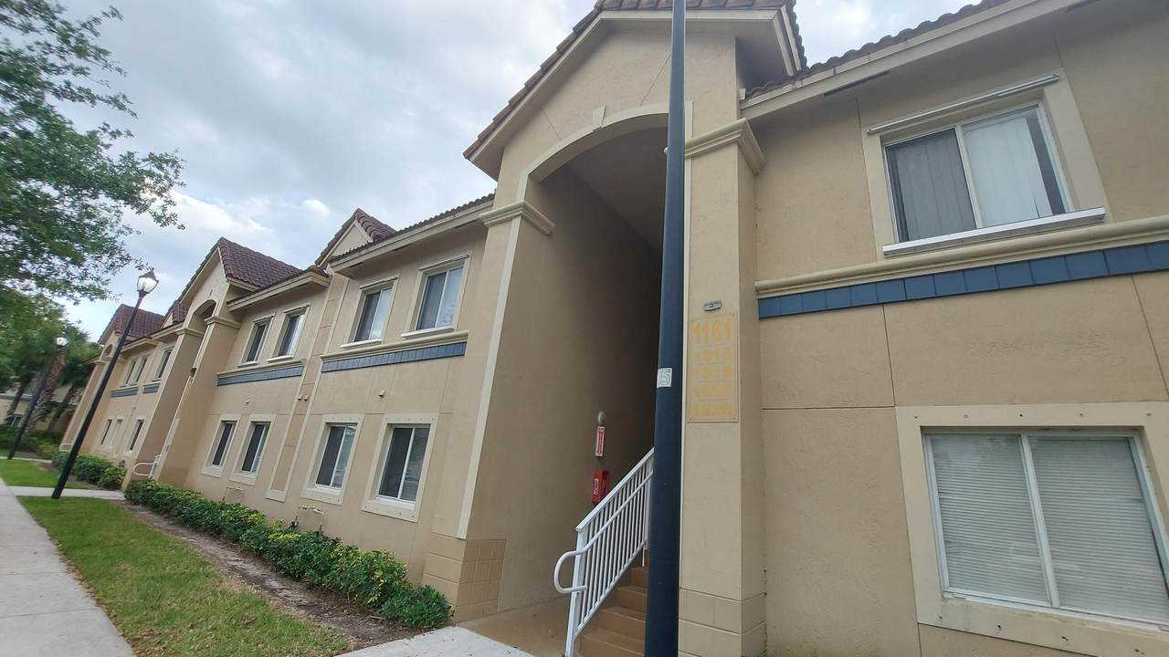 1161 Golden Lakes Boulevard - Photo 1