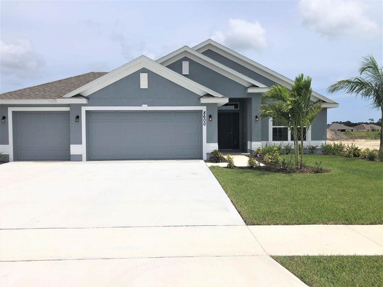 8600 Merano Avenue - Photo 1
