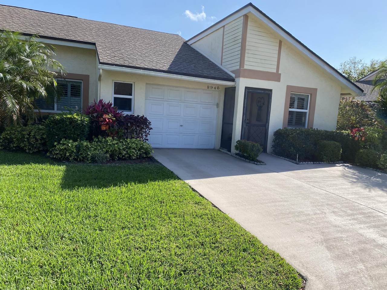 8946 Sunnywood Pl Place - Photo 1