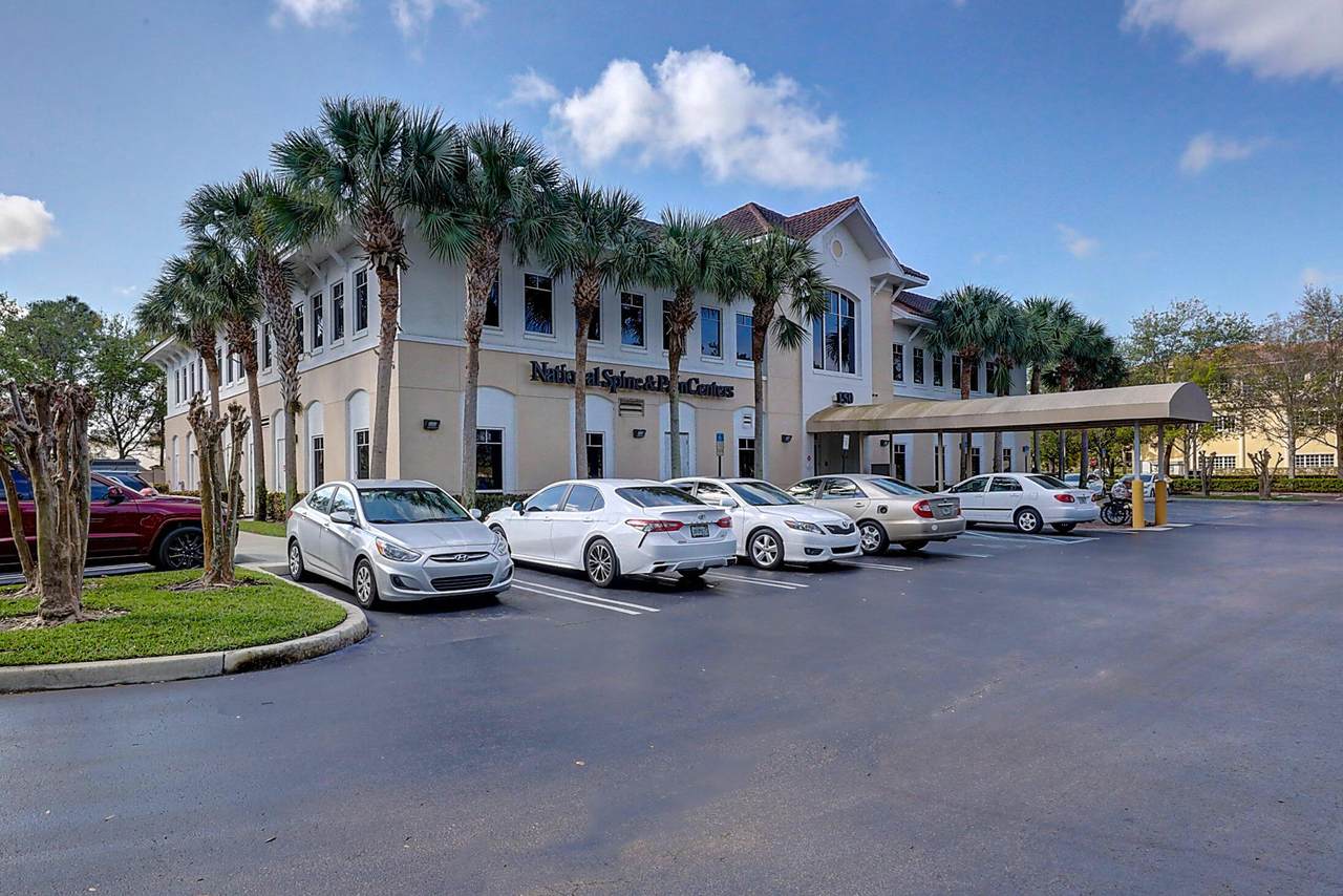 150 Chamber Court - Photo 1