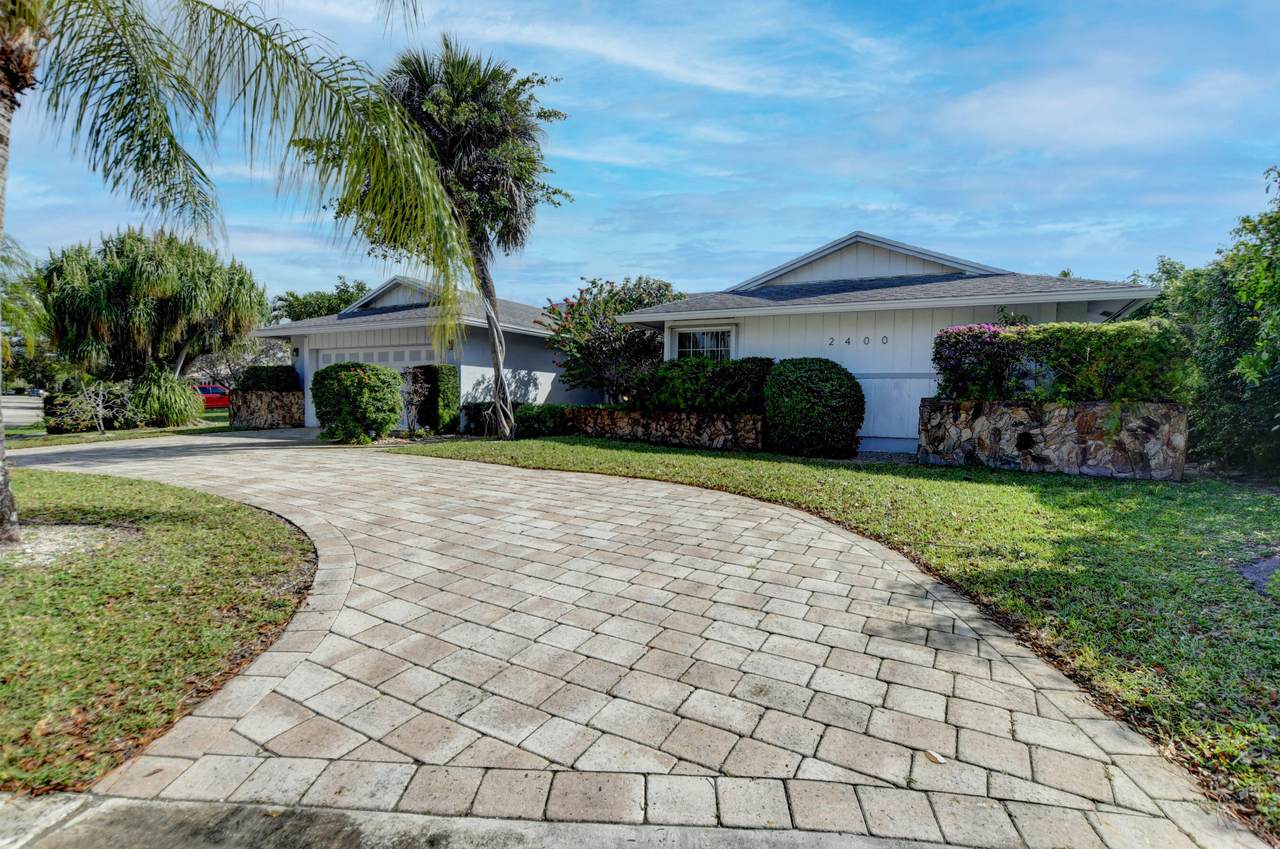 2400 Timbercreek Circle - Photo 1