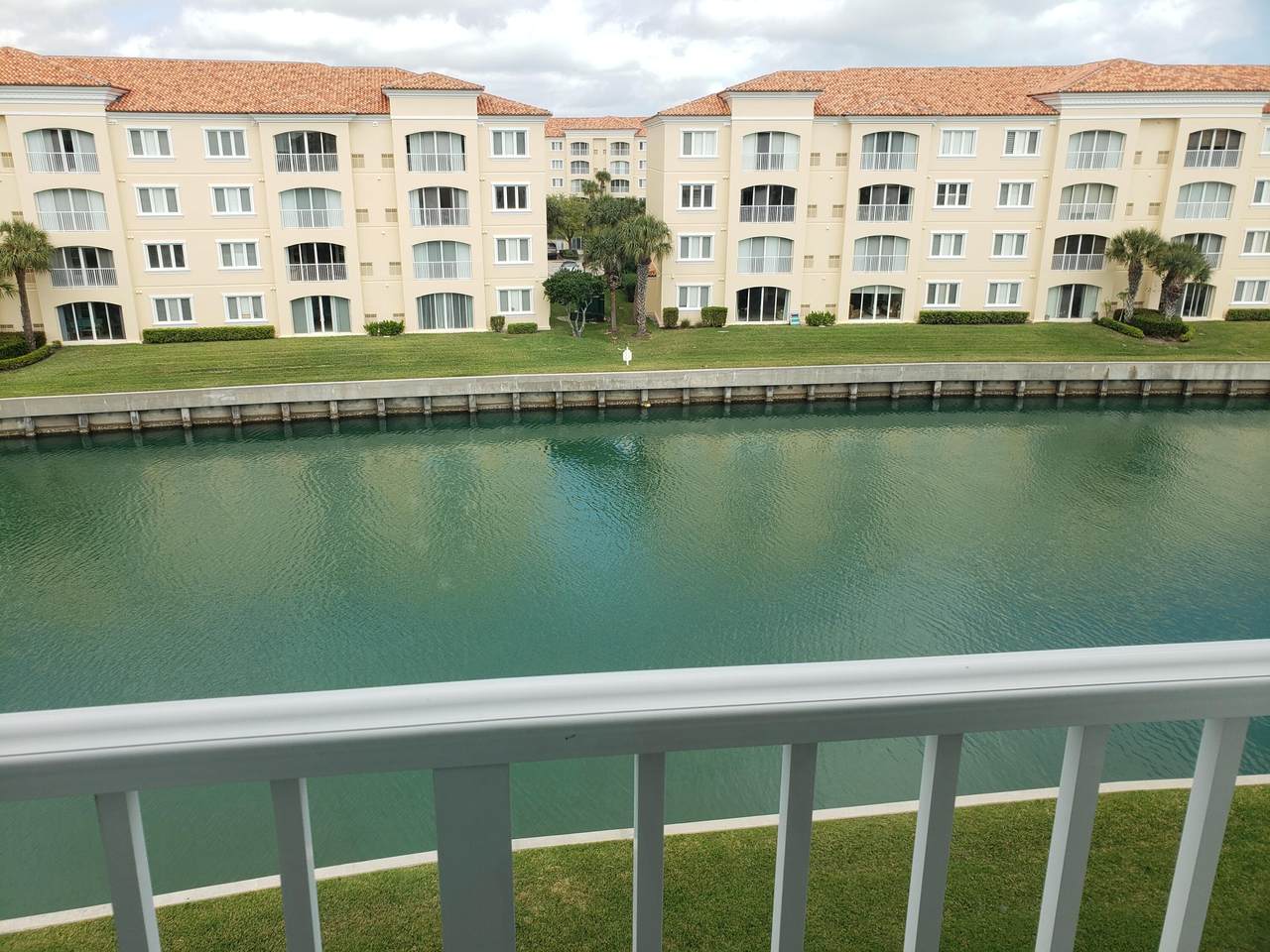 19 Harbour Isle Drive - Photo 1