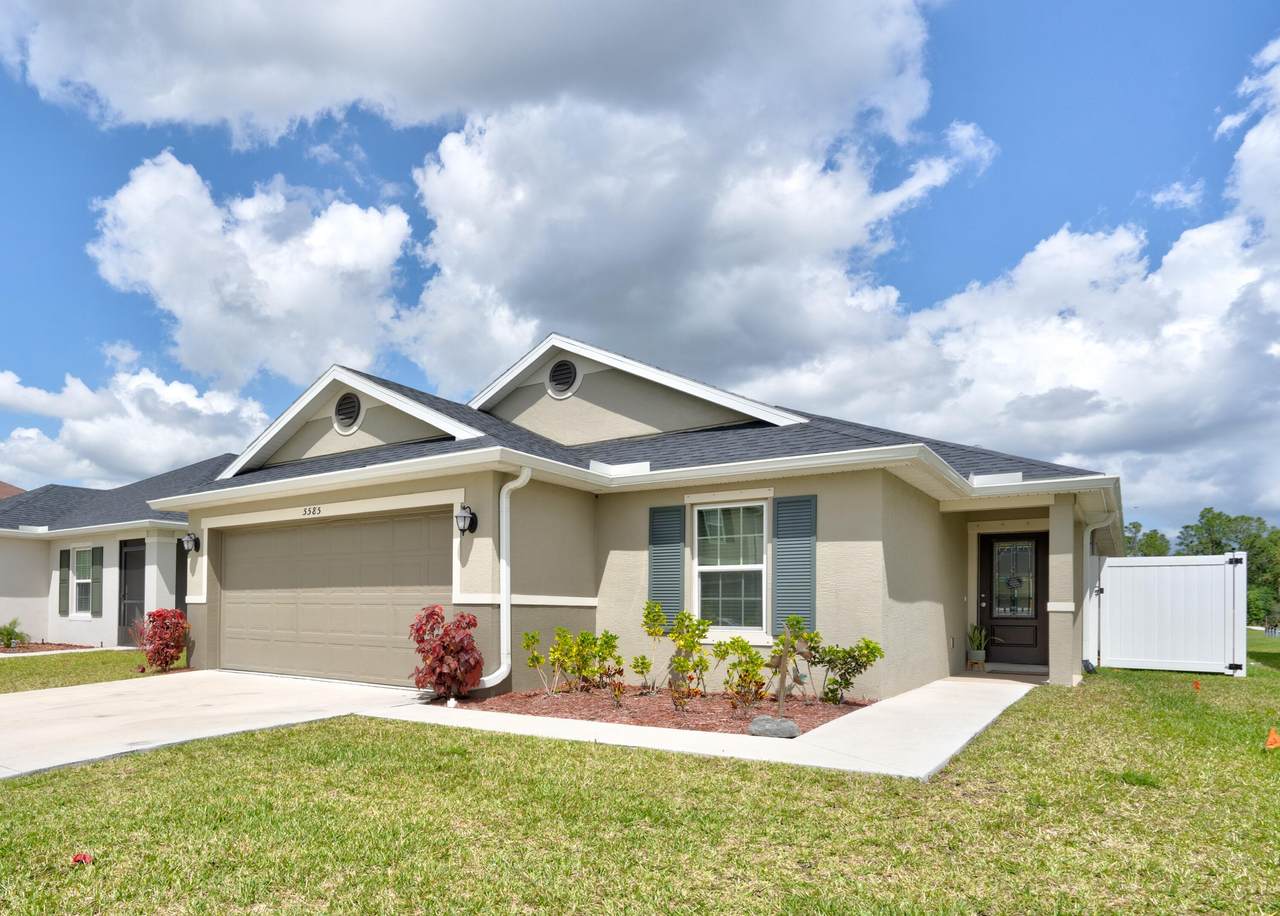 5585 Pine Trail Circle - Photo 1