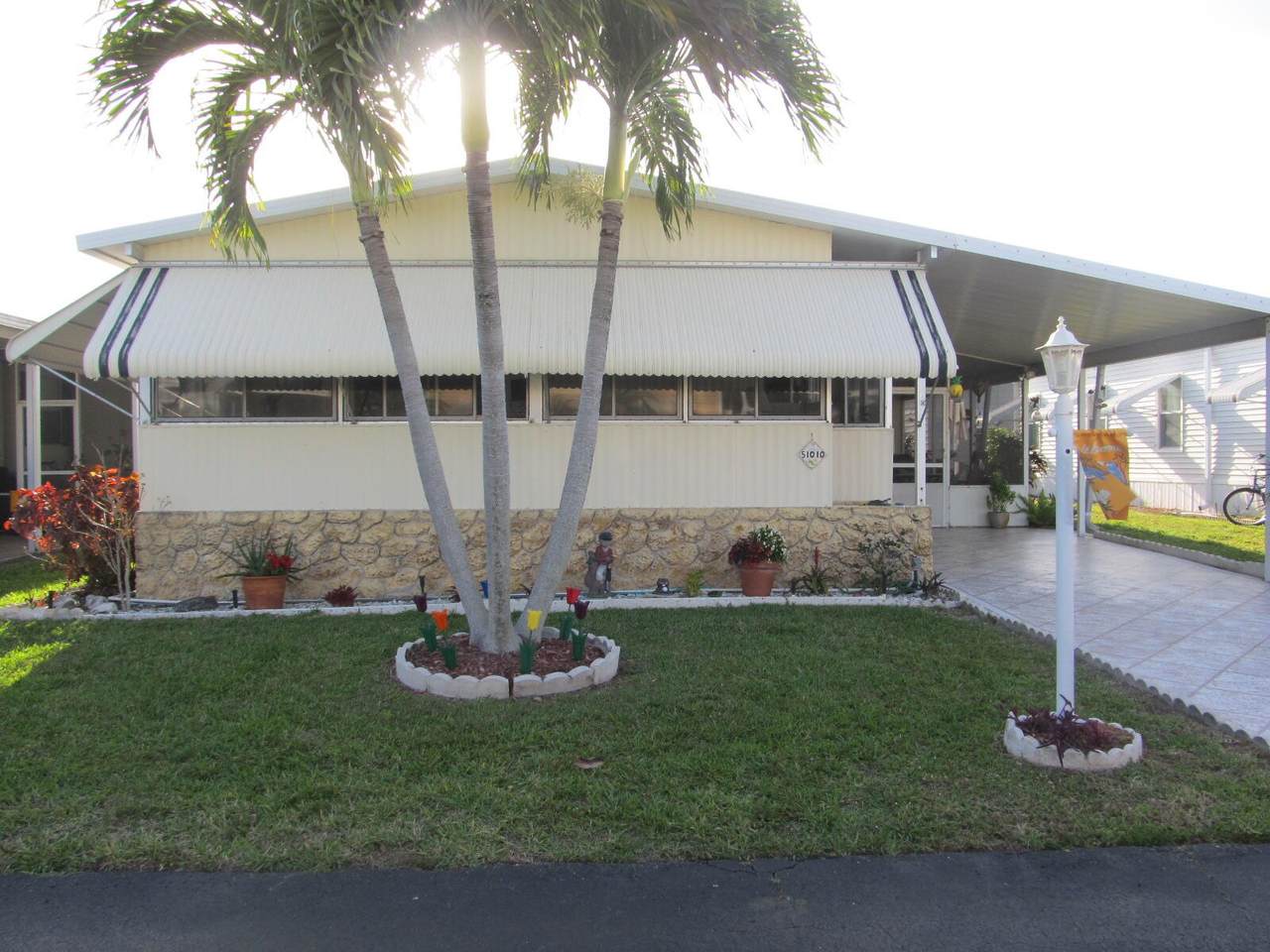 51010 Galina Bay - Photo 1