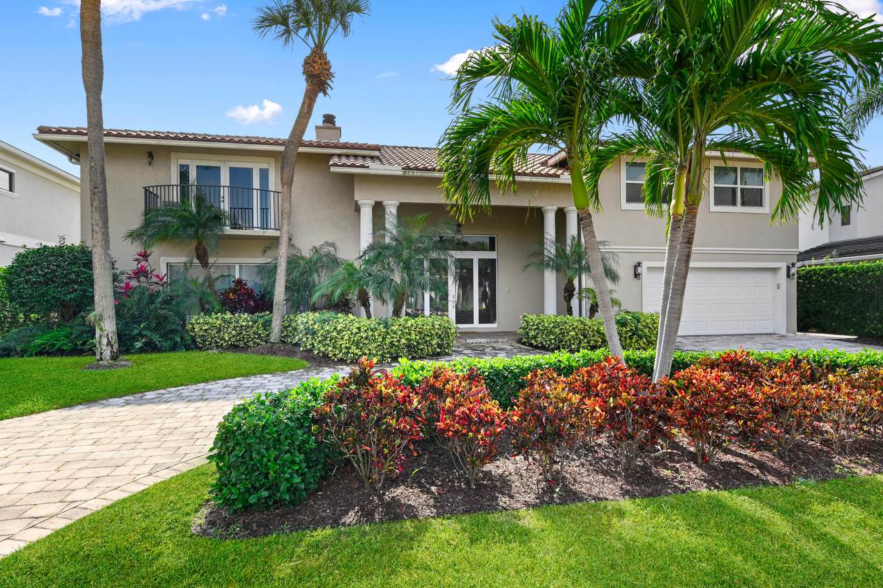 964 Allamanda Drive - Photo 1