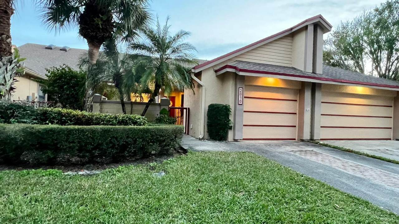 2010 Landings Boulevard - Photo 1