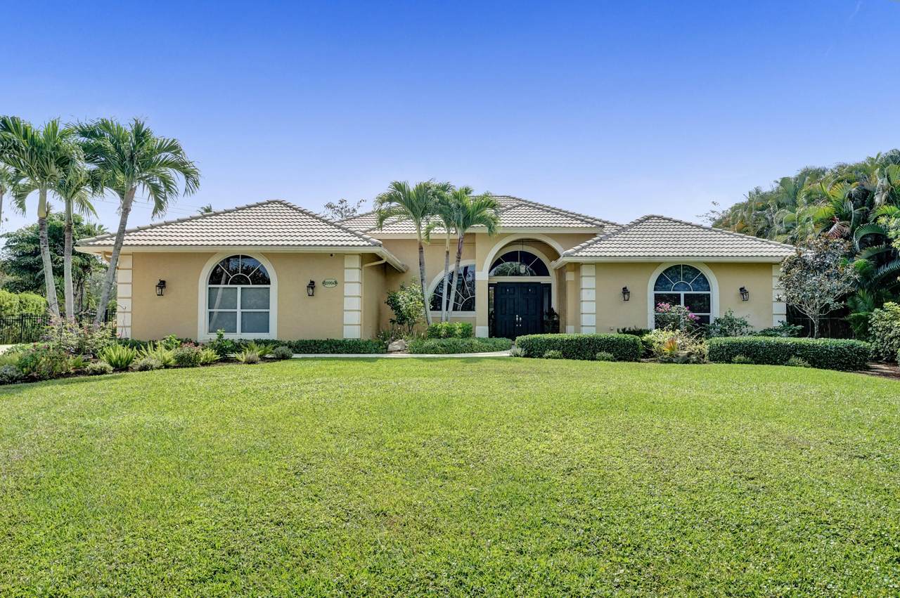 15950 Meadow Wood Drive - Photo 1